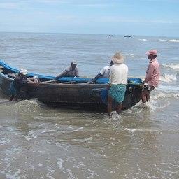 По рыболовству Индии ударили климат и подорожание топлива