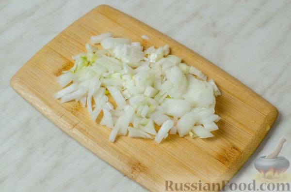 Рис с колбасой и овощами (на сковороде)